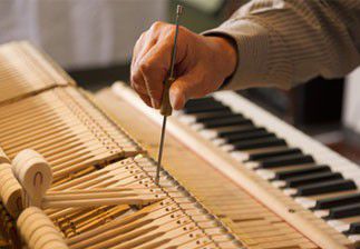 Conférence ” A la découverte du métier de facteur de piano”